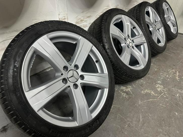 18 inch Originele Mercedes W211 Velgen met Winterbanden, Auto-onderdelen, Banden en Velgen, Banden en Velgen, Winterbanden, 18 inch