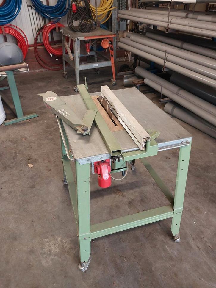 Tafelzaag - Gebruikt, Doe-het-zelf en Verbouw, Gereedschap | Zaagmachines, Gebruikt, Cirkelzaag, 1200 watt of meer, 70 mm of meer