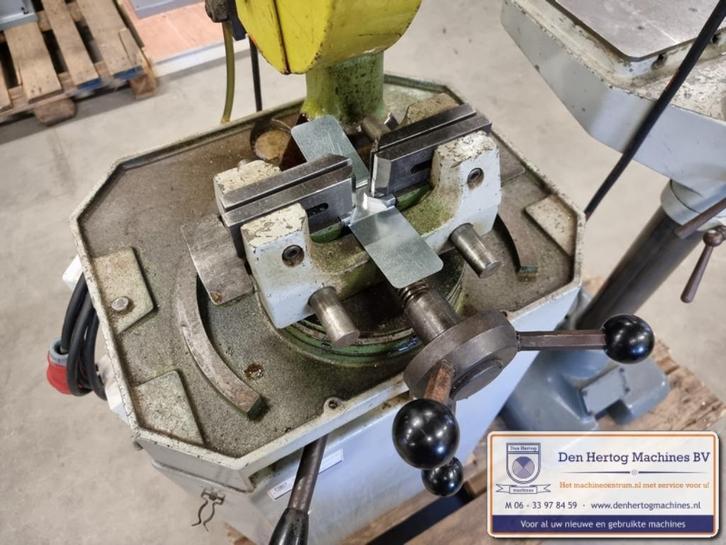 Bewo 250LT geschikt voor RVS met koeling rond 80mm 70x70mm, Doe-het-zelf en Verbouw, Gereedschap | Zaagmachines, Gebruikt, Afkortzaag