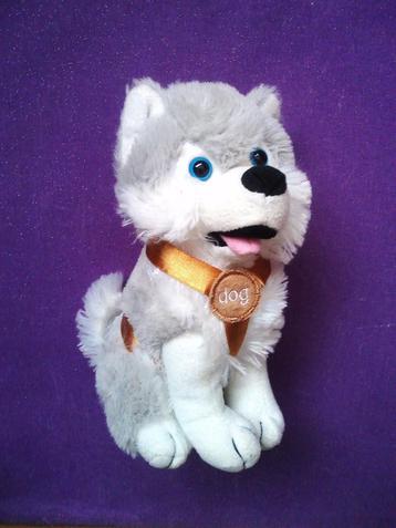DINOTOYS PAWS Knuffel HOND HUSKY. 22 CM ZITTEND **Nieuw** beschikbaar voor biedingen