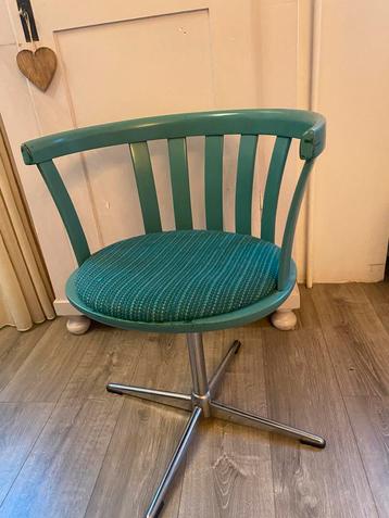 Vintage draai stoeltje in de stijl van Jan Hallberg ‘60. beschikbaar voor biedingen