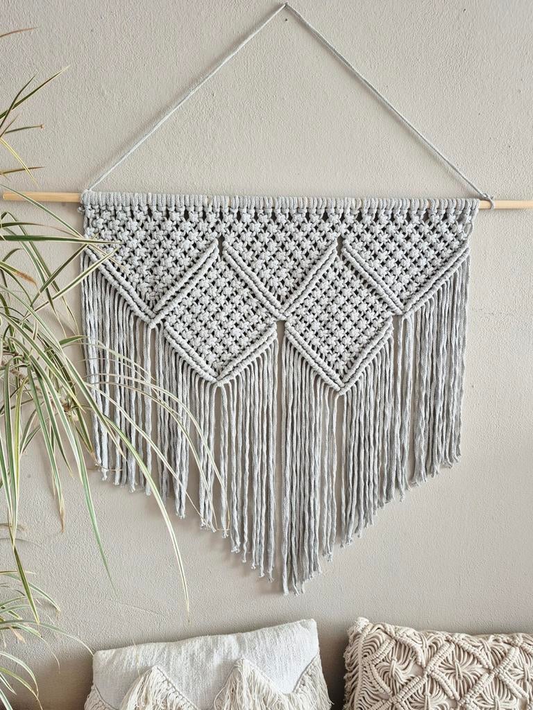 Mooie macrame wandhanger grijs., Ophalen of Verzenden