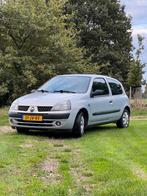 APK: 27JUNI ‘26 - Renault Clio 1.2 16V 3DR 2005 2002 Grijs, Auto's, 74 pk, 4 cilinders, Origineel Nederlands, Handgeschakeld