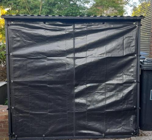 Strakke, zwarte houtopslag met beschermdoek voor 800-1000kg, Tuin en Terras, Bergingen en Tuinkasten, Zo goed als nieuw, Overige typen
