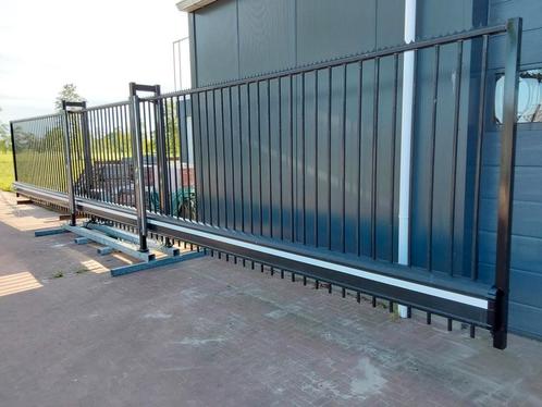 Heras schuifpoort volledig elektrisch type Delta., Tuin en Terras, Tuinhekken en Hekwerk, Zo goed als nieuw, IJzer, Ophalen