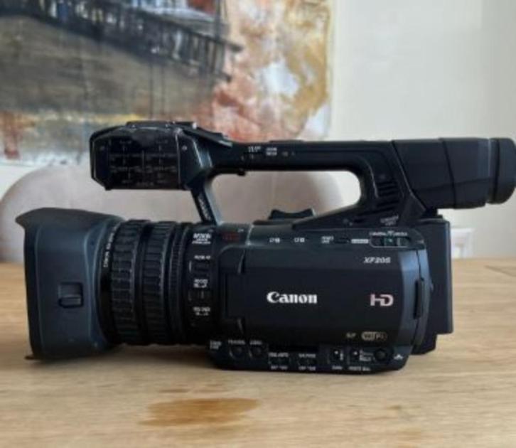 Professionele filmcamera, Canon XF205 HD, Audio, Tv en Foto, Professionele Audio-, Tv- en Video-apparatuur, Zo goed als nieuw