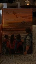 Schelpen in het zand- Ada Schouten- Verrips, Ophalen of Verzenden, Zo goed als nieuw