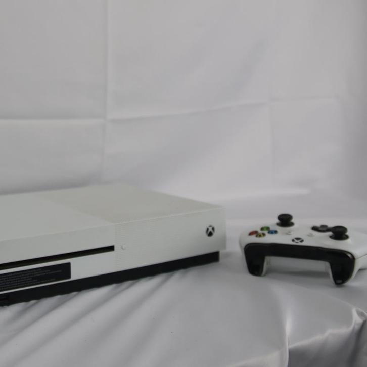 xbox one S 500GB incl. controller, Spelcomputers en Games, Games | Xbox One, Zo goed als nieuw