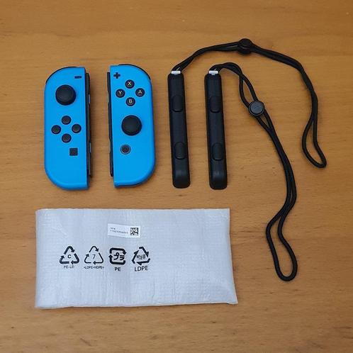 BLAUW Originele Nintendo Switch Joy-Con Controller SET, Spelcomputers en Games, Games | Nintendo Switch, Gebruikt, Overige genres