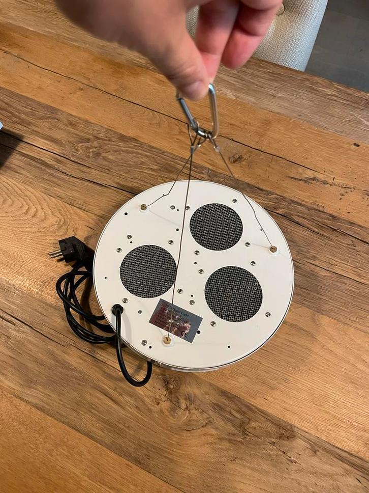 Twee LED Kweeklampen, Tuin en Terras, Kweekspullen, Gebruikt, Kweeklamp, Ophalen