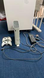 Xbox 360, Spelcomputers en Games, Spelcomputers | Xbox 360, Ophalen of Verzenden, Zo goed als nieuw, 256 MB, Met 2 controllers