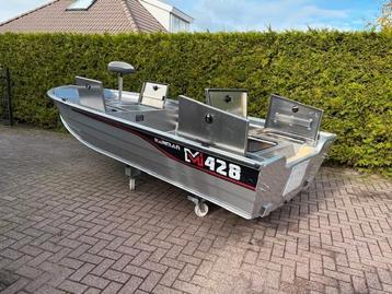 NIEUWE VISBOOT ! Kerman 428 met gespoten Romp (bj 2025) beschikbaar voor biedingen