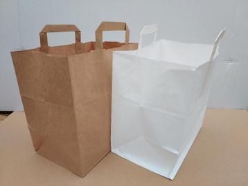 Papieren tassen, snacktassen, take-away tassen, 26x17x26 cm. beschikbaar voor biedingen