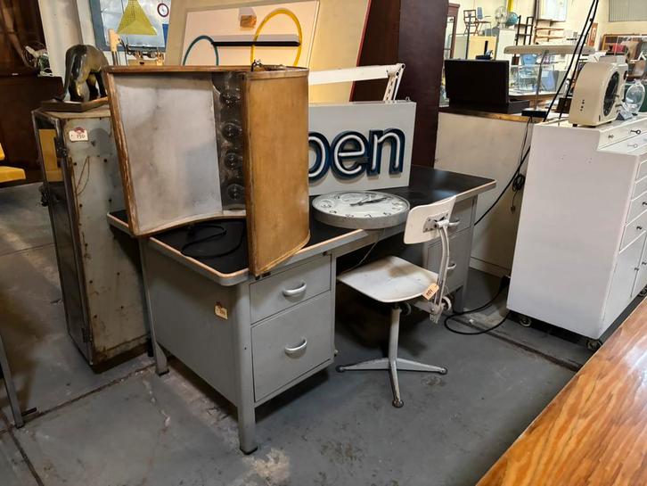 Vintage Gispen bureau, Huis en Inrichting, Bureaus, Gebruikt, Bureau, Ophalen