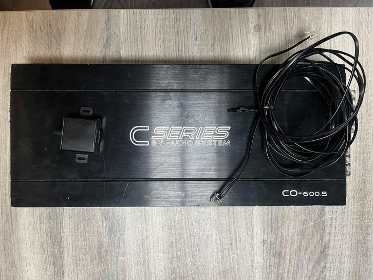 Audio System CO-600.5 5 channel amplifier / Versterker, Muziek en Instrumenten, Versterkers | Keyboard, Monitor en PA, Zo goed als nieuw