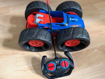 Springende Bestuurbare Auto - Binnen! beschikbaar voor biedingen