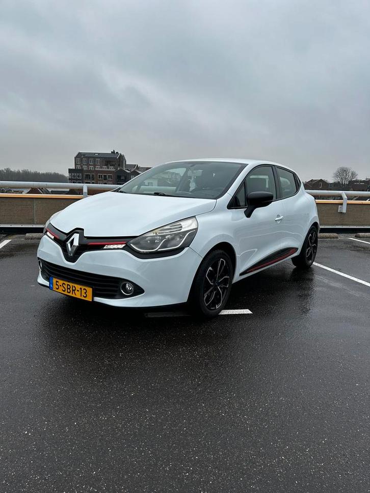 Renault Clio 0.9 TCE 66KW 5-DRS 2013 Wit, Auto's, Renault, Particulier, Clio, Benzine, A, Hatchback, Handgeschakeld, Origineel Nederlands