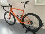 BMC Roadmachine ONE - maat 56, 28 inch, Carbon, Zo goed als nieuw, Meer dan 20 versnellingen