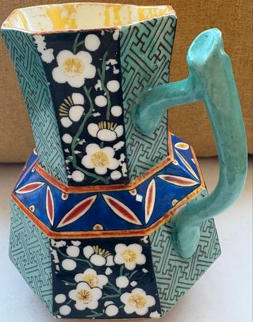 Art Nouveau/Deco Vaas met Japans Motief beschikbaar voor biedingen