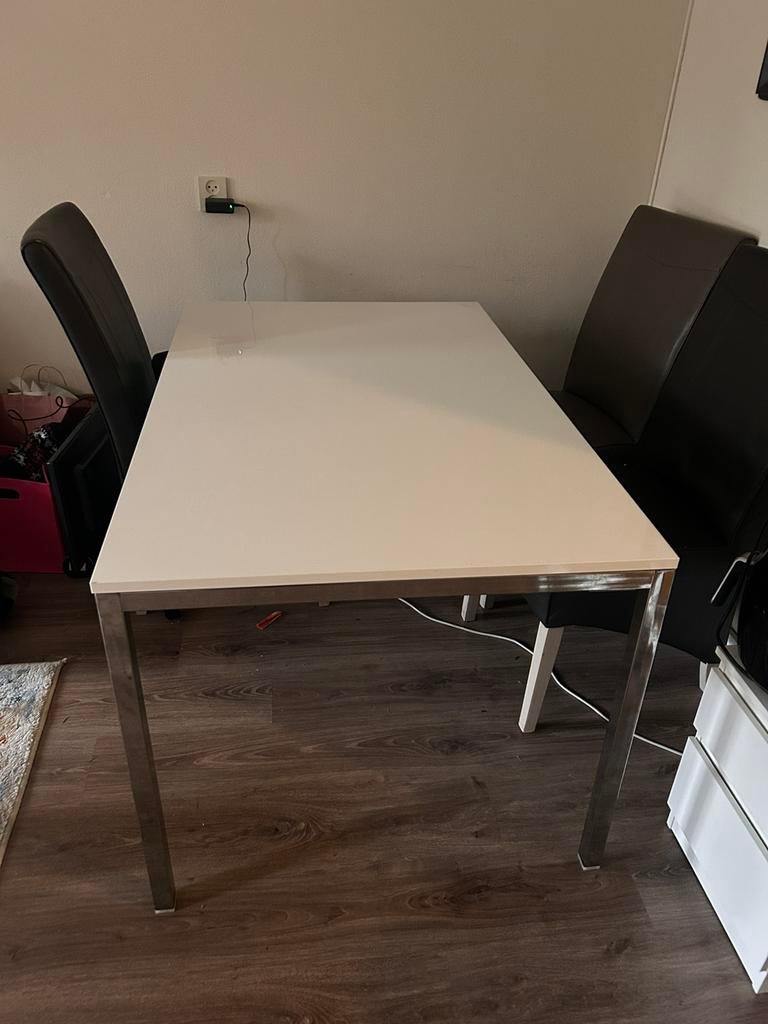 TORSBY ikea keukentafel, chrome poten en keramiek blad., Ophalen, Zo goed als nieuw, Rechthoekig