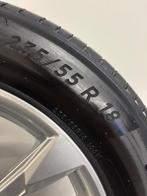 Vrijwel nieuwe 18” Audi Q3 velgen zomerbanden Tiguan Kodiaq, Ophalen, 18 inch, Gebruikt, Banden en Velgen