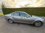 BMW 5-Serie 3.0 I 525 AUT 2007 Grijs, Auto's, Achterwielaandrijving, 2000 kg, 1505 kg, 2996 cc