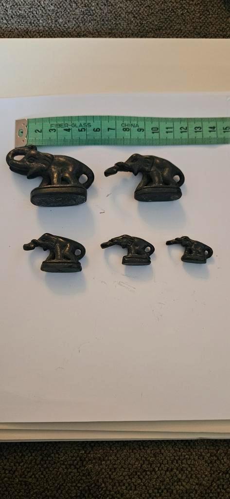 5 Bronzen Opiumgewichten Olifanten, Antiek en Kunst, Antiek | Koper en Brons, Ophalen of Verzenden