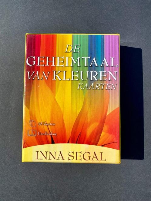 Kaartenset de geheimtaal van kleuren, Boeken, Esoterie en Spiritualiteit, Gelezen, Overige typen, Spiritualiteit algemeen, Ophalen of Verzenden