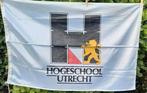 Vlag Hogeschool Utrecht 100 x 70, Diversen, Vlaggen en Wimpels, Zo goed als nieuw, Verzenden