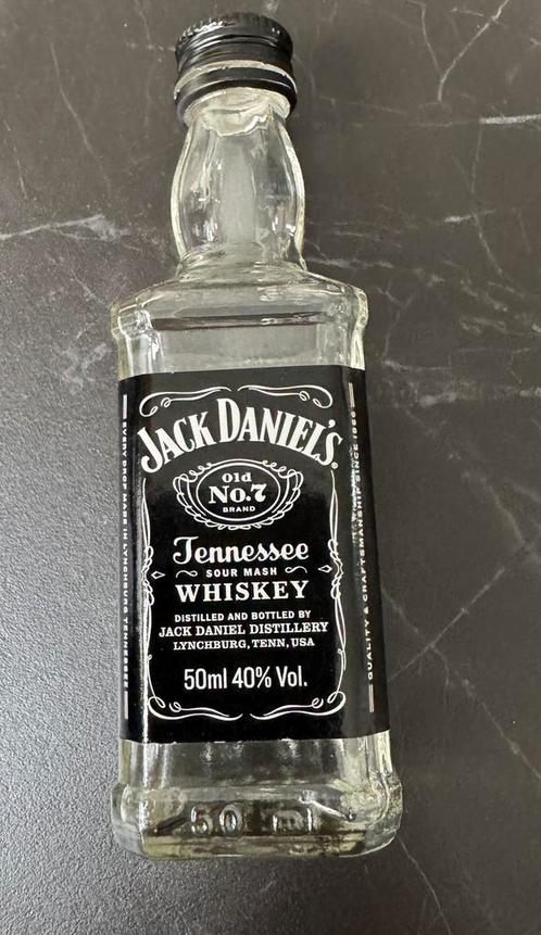 Jack Daniels mini fles leeg, Verzamelen, Merken en Reclamevoorwerpen, Zo goed als nieuw, Gebruiksvoorwerp, Ophalen of Verzenden