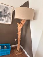 Houten Vloerlamp met Stoffen Kap, Huis en Inrichting, Lampen | Vloerlampen, Ophalen, Zo goed als nieuw, Hout, 150 tot 200 cm