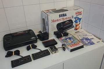 Sega Master System II Sonic Edition  beschikbaar voor biedingen