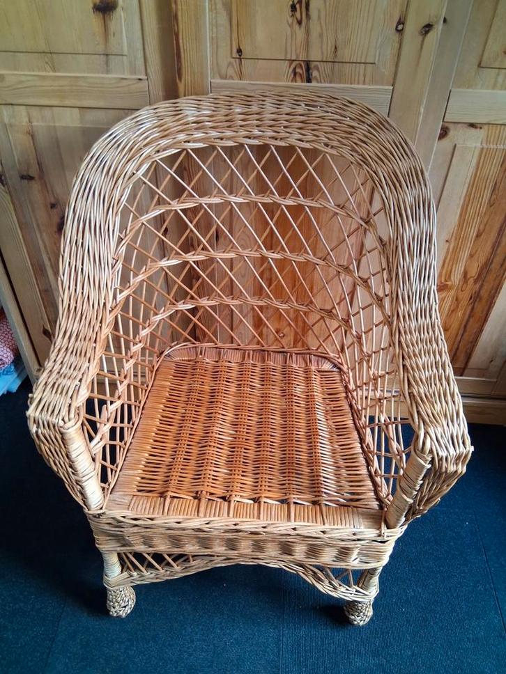 Grote Rietstoel - Comfortabel en Stijlvol, Huis en Inrichting, Stoelen, Zo goed als nieuw, Eén, Riet of Rotan, Bruin, Ophalen