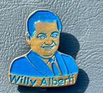 Willy Alberti Speldjes Blauw en Rood, Verzamelen, Speldjes, Pins en Buttons, Ophalen of Verzenden, Gebruikt, Figuurtje, Speldje of Pin
