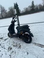 Piaggio zip 180 lc tekoop, Fietsen en Brommers, Scooters | Piaggio, Ophalen, Zo goed als nieuw, Benzine, Zip