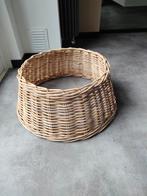 Rieten mand voor onder kerstboom, Diversen, Kerst, Ophalen, Zo goed als nieuw