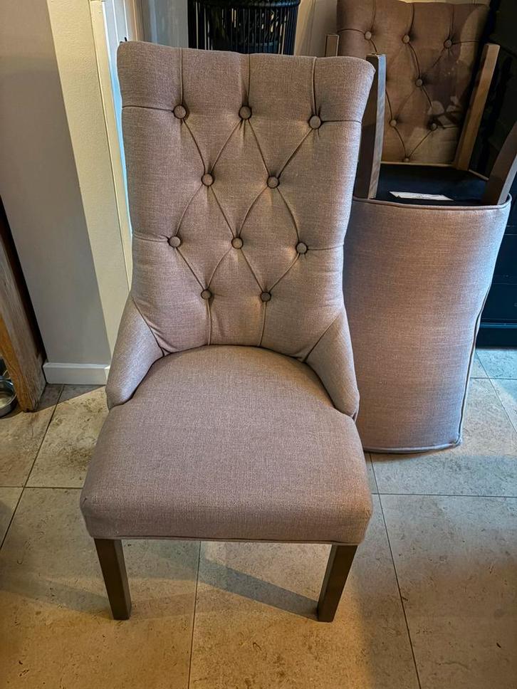 Eetkamerstoelen en eetkamerbank, Huis en Inrichting, Stoelen, Zo goed als nieuw, Drie, Stof, Bruin, Ophalen