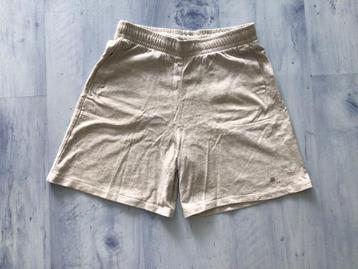Domyos grijze short maat 146-158 (12 jaar) beschikbaar voor biedingen