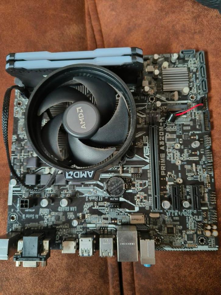 Upgrade set Ryzen 5600g, Computers en Software, Moederborden, DDR4, Ophalen of Verzenden