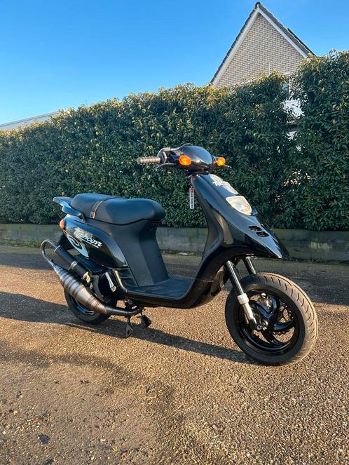 Piaggio Typhoon 172cc (A1 kenteken), Fietsen en Brommers, Scooters | Piaggio, Zo goed als nieuw, Overige modellen, Ophalen of Verzenden