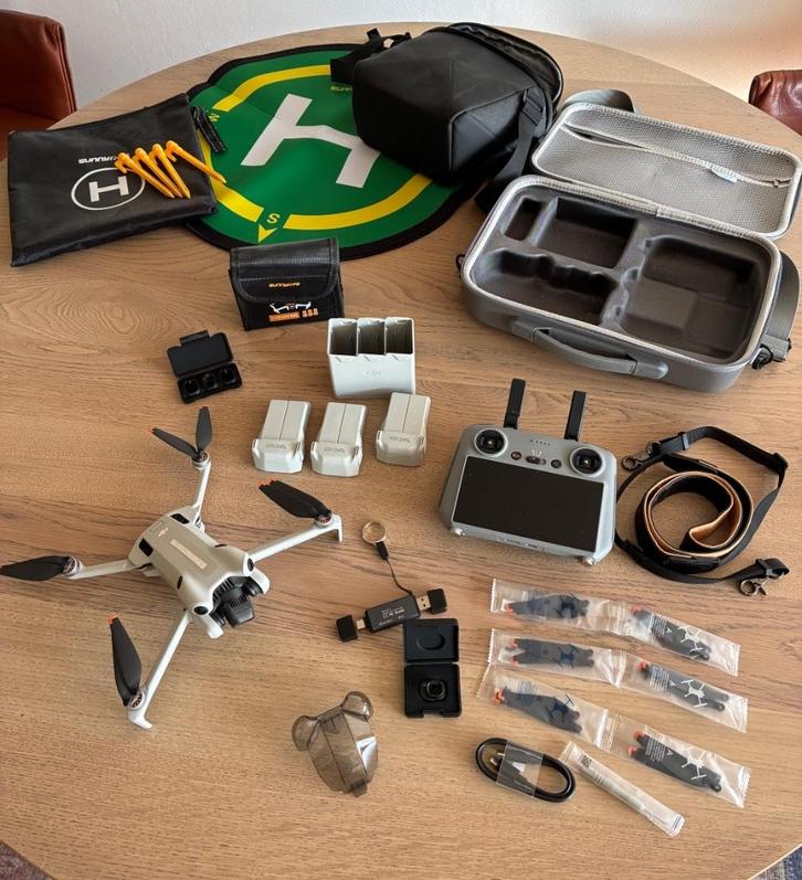 DJI Mini 4 Pro drone (met Smart Remote Controller), Audio, Tv en Foto, Drones, Zo goed als nieuw, Drone met camera, Ophalen of Verzenden