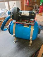 Drinkwaterpomp met drukvat, Watersport en Boten, Ophalen, Zo goed als nieuw, Motor en Techniek, Zeilboot of Motorboot