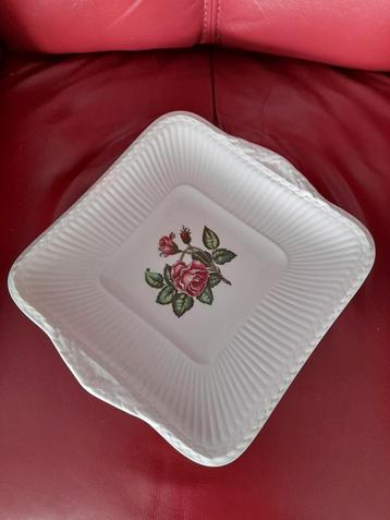 Wedgwood Moss Rose Gebakschaal/Serveerschaal beschikbaar voor biedingen
