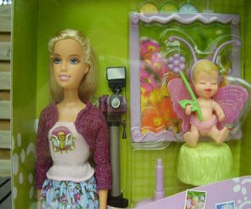 Barbie fotografe beschikbaar voor biedingen