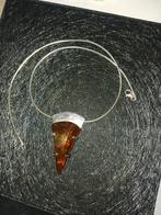 Zilveren hanger met barnsteen, Bruin, Ophalen of Verzenden, Zo goed als nieuw, Met edelsteen