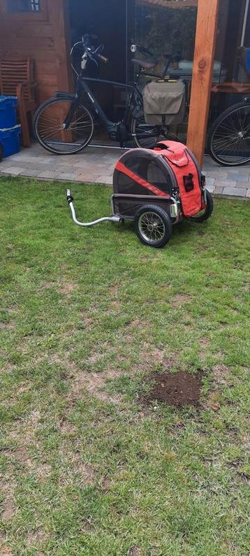 Hondenkar, fietskar hond, doggyride   beschikbaar voor biedingen
