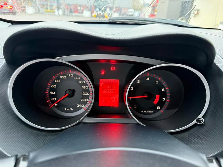 Mitsubishi Outlander 2.4 MPI 2WD 2008 Grijs, Auto's, Mitsubishi, Particulier, Outlander, Benzine, E, SUV of Terreinwagen, Handgeschakeld