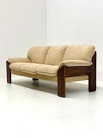 Sapporo driezitsbank van Mario Marenco voor Mobil Girgi, Ophalen, -, Zo goed als nieuw, Stof