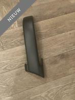 Bumperlijst origineel voor rechtsvoor BMW 3-serie E30 type1, Nieuw, Ophalen of Verzenden, BMW, BMW