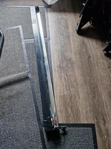 Blacklite TL Armatuur met Aan/Uit Knop beschikbaar voor biedingen